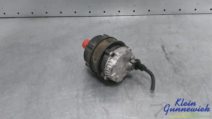 Begagnade Vattenpump BMW 3-Serie Pris € 72,00 Marginaltabell erbjuds av Klein Gunnewiek Autodemontage & Motorentechniek