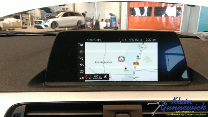 Begagnade Innerdisplay BMW 2-Serie Pris € 199,00 Marginaltabell erbjuds av Klein Gunnewiek Autodemontage & Motorentechniek