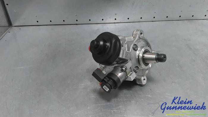 Gebrauchte Kraftstoffpumpe Mechanisch Volkswagen Passat Preis € 76,00 Margenregelung angeboten von Klein Gunnewiek Autodemontage & Motorentechniek