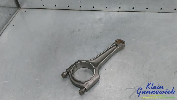Używane Korbowód BMW X5 Cena € 93,00 Procedura marży oferowane przez Klein Gunnewiek Autodemontage & Motorentechniek