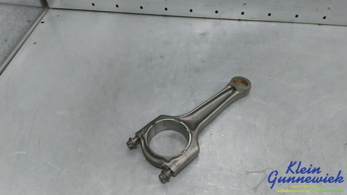Używane Korbowód BMW X5 Cena € 93,00 Procedura marży oferowane przez Klein Gunnewiek Autodemontage & Motorentechniek