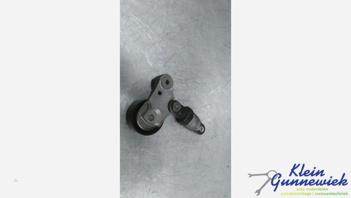 Usados Rodillo tensor correa múltiple Porsche 911 Precio € 80,00 Norma de margen ofrecido por Klein Gunnewiek Autodemontage & Motorentechniek