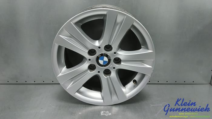 Używane Obrecz BMW 1-Serie Cena € 52,00 Procedura marży oferowane przez Klein Gunnewiek Autodemontage & Motorentechniek