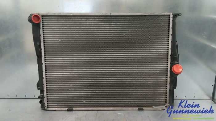 Usagé Radiateur BMW 1-Série Prix € 50,00 Règlement à la marge proposé par Klein Gunnewiek Autodemontage & Motorentechniek