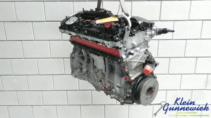 Motor van een BMW 5-Serie 2017