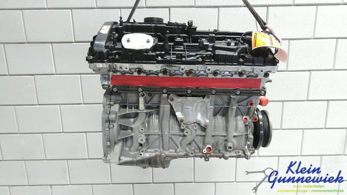 Motor van een BMW 5-Serie 2017