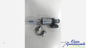 Używane Wtryskiwacz (wtrysk benzyny) Ford B-Max Cena € 35,00 Procedura marży oferowane przez Klein Gunnewiek Autodemontage & Motorentechniek
