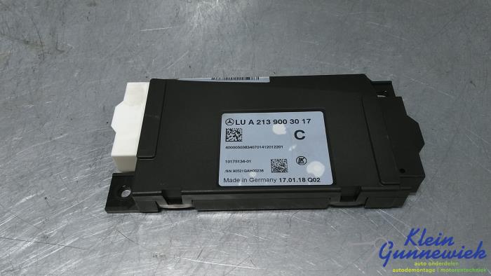 Used Computer, miscellaneous Mercedes E-Klasse Price € 85,00 Margin scheme offered by Klein Gunnewiek Autodemontage & Motorentechniek