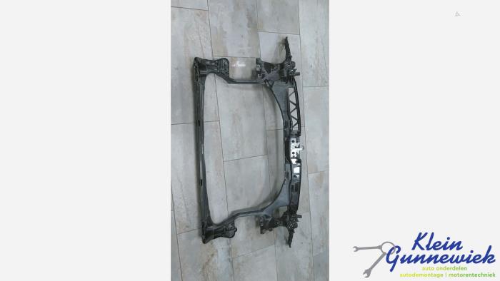 Begagnade Front Audi A6 Pris € 108,00 Marginaltabell erbjuds av Klein Gunnewiek Autodemontage & Motorentechniek