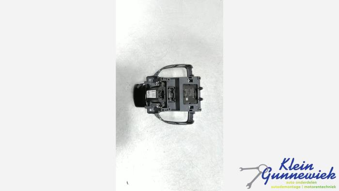 Begagnade MMI-brytare Mercedes E-Klasse Pris € 82,00 Marginaltabell erbjuds av Klein Gunnewiek Autodemontage & Motorentechniek