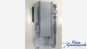 Usagé Amplificateur radio Audi S5 Prix € 225,00 Règlement à la marge proposé par Klein Gunnewiek Autodemontage & Motorentechniek