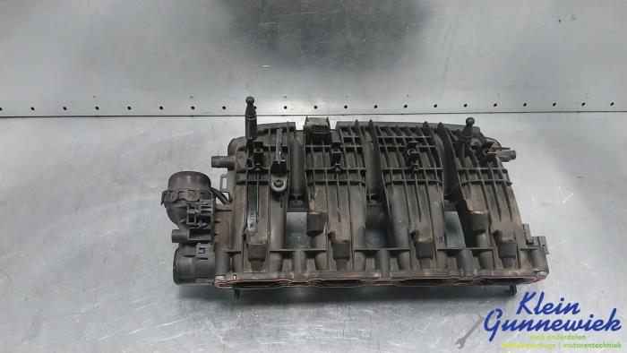 Używane Kolektor dolotowy Volkswagen Polo Cena € 140,00 Procedura marży oferowane przez Klein Gunnewiek Autodemontage & Motorentechniek