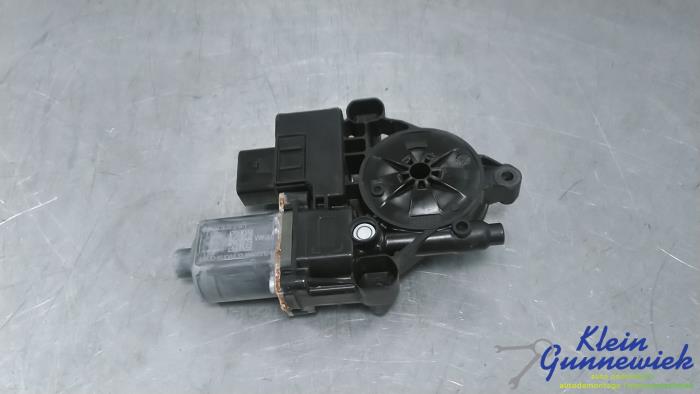 Usados Motor de ventanilla de puerta Audi S5 Precio € 43,00 Norma de margen ofrecido por Klein Gunnewiek Autodemontage & Motorentechniek