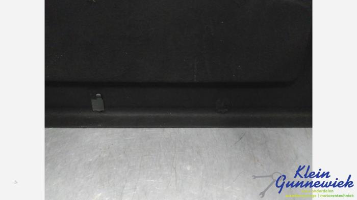 Gebrauchte Hutablage Ford Focus Preis € 115,00 Margenregelung angeboten von Klein Gunnewiek Autodemontage & Motorentechniek