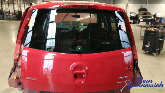 Begagnade Baklucka Opel Agila Pris € 150,00 Marginaltabell erbjuds av Klein Gunnewiek Autodemontage & Motorentechniek