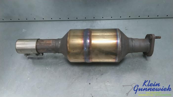 Usagé Catalyseur Ford Focus Prix € 280,00 Règlement à la marge proposé par Klein Gunnewiek Autodemontage & Motorentechniek
