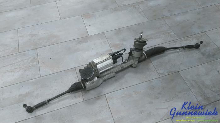 Begagnade Styrbox Opel Zafira Pris € 122,00 Marginaltabell erbjuds av Klein Gunnewiek Autodemontage & Motorentechniek