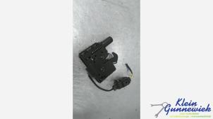 Usagé Traverse supérieure Audi S5 Prix € 25,00 Règlement à la marge proposé par Klein Gunnewiek Autodemontage & Motorentechniek