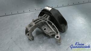 Gebrauchte Motorlager Renault Megane Preis € 75,00 Margenregelung angeboten von Klein Gunnewiek Autodemontage & Motorentechniek