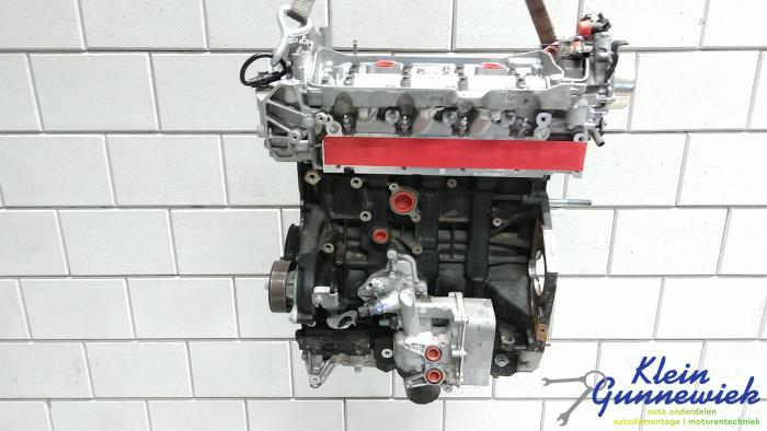 Engine from a Renault Trafic 2023