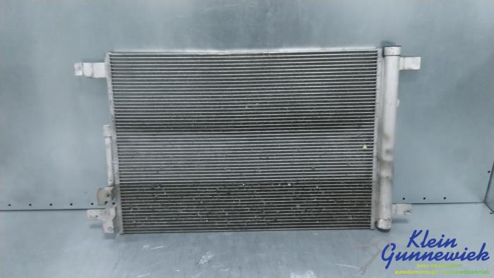 Usagé Condenseur de climatisation Volkswagen Golf Prix € 149,00 Règlement à la marge proposé par Klein Gunnewiek Autodemontage & Motorentechniek