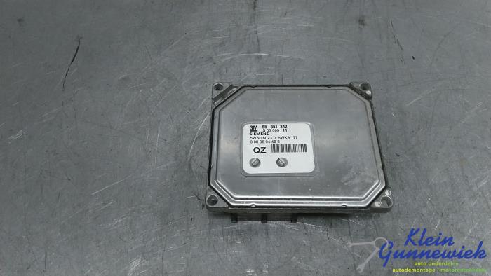 Used Injection computer Opel Vectra Price € 75,00 Margin scheme offered by Klein Gunnewiek Autodemontage & Motorentechniek