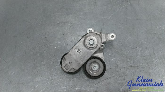 Usados Rodillo tensor correa múltiple Ford Focus Precio € 60,00 Norma de margen ofrecido por Klein Gunnewiek Autodemontage & Motorentechniek