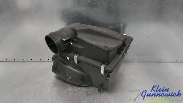 Gebrauchte Luftfiltergehäuse BMW 3-Serie Preis € 125,00 Margenregelung angeboten von Klein Gunnewiek Autodemontage & Motorentechniek