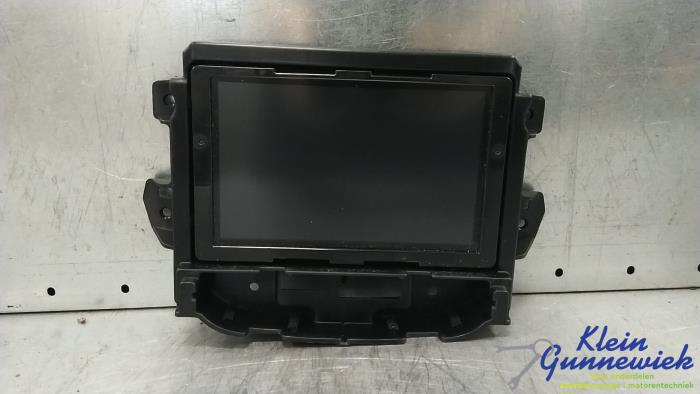 Begagnade Innerdisplay Opel Karl Pris € 198,00 Marginaltabell erbjuds av Klein Gunnewiek Autodemontage & Motorentechniek