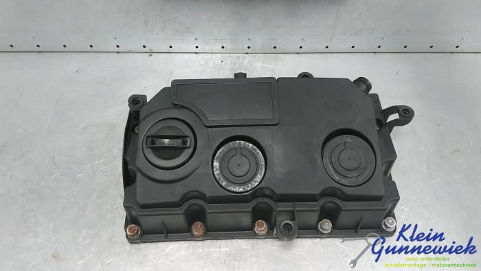 Usagé Couvercle soupapes Volkswagen Touran Prix € 40,00 Règlement à la marge proposé par Klein Gunnewiek Autodemontage & Motorentechniek