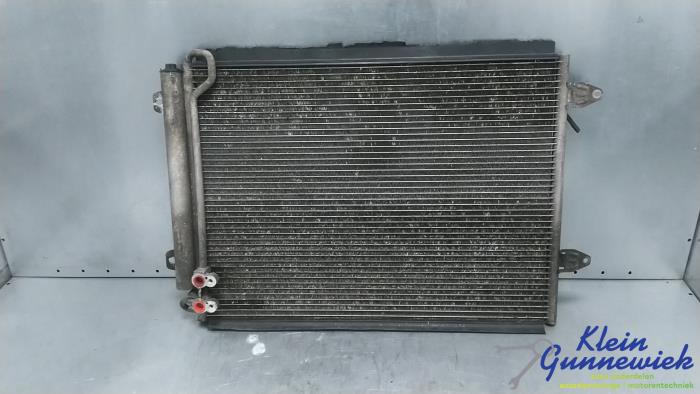 Usagé Condenseur de climatisation Volkswagen Passat Prix € 51,00 Règlement à la marge proposé par Klein Gunnewiek Autodemontage & Motorentechniek