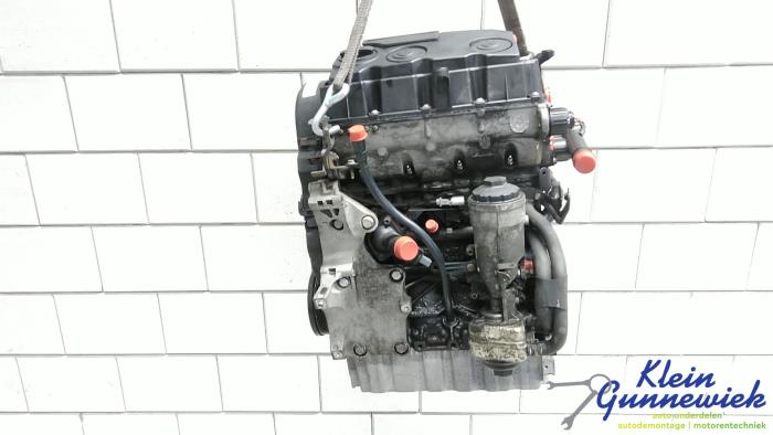 Engine Volkswagen Touran - 03G100037H BSU