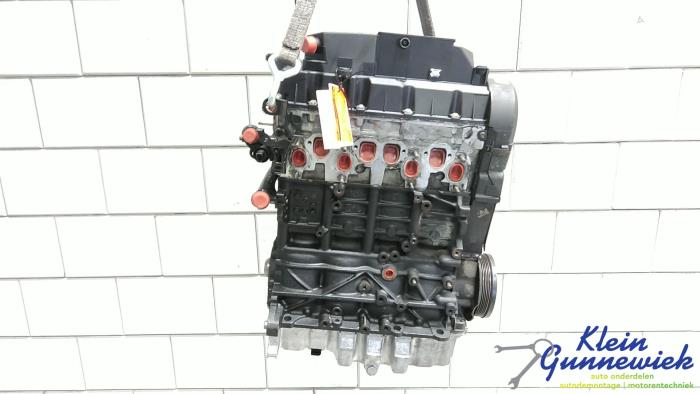 Engine Volkswagen Touran - 03G100037H BSU