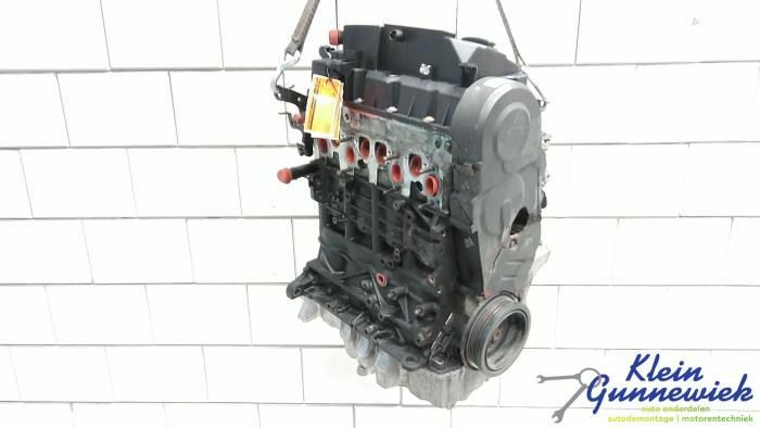 Engine Volkswagen Touran - 03G100037H BSU