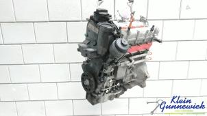 Motor van een Volkswagen Golf 2004