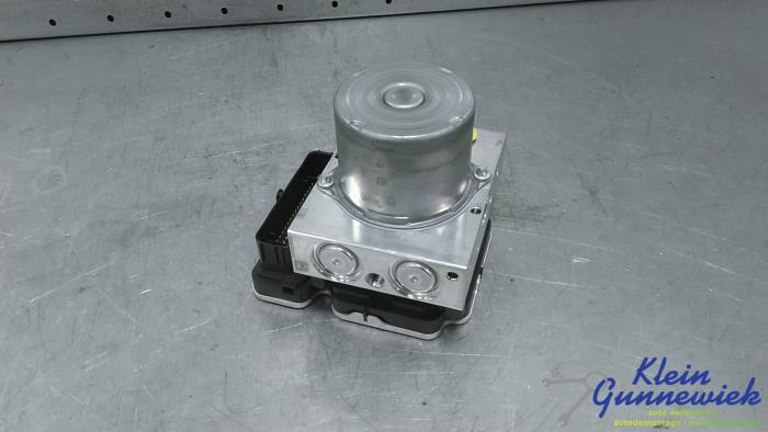 Begagnade ABS-pump Audi A6 Pris € 475,00 Marginaltabell erbjuds av Klein Gunnewiek Autodemontage & Motorentechniek