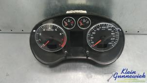 Begagnade Instrumentpanel Audi A3 Pris € 65,00 Marginaltabell erbjuds av Klein Gunnewiek Autodemontage & Motorentechniek