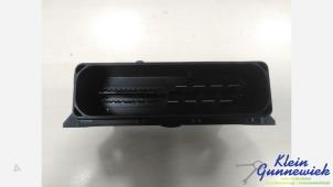 Begagnade Parkeringsbromsmodul Audi RS7 Pris € 30,00 Marginaltabell erbjuds av Klein Gunnewiek Autodemontage & Motorentechniek