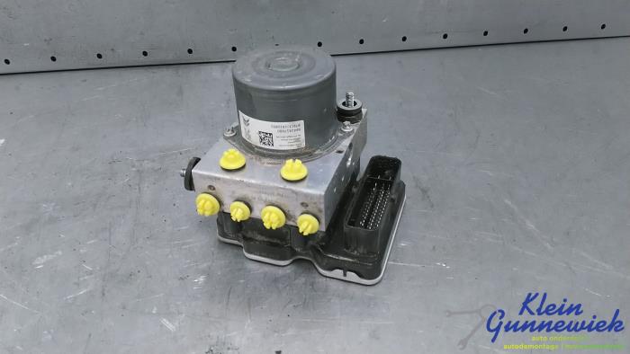 Begagnade ABS-pump Opel Mokka Pris € 202,00 Marginaltabell erbjuds av Klein Gunnewiek Autodemontage & Motorentechniek