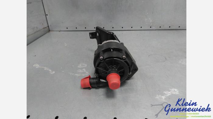 Begagnade Vattenpump Renault Arkana Pris € 105,00 Marginaltabell erbjuds av Klein Gunnewiek Autodemontage & Motorentechniek