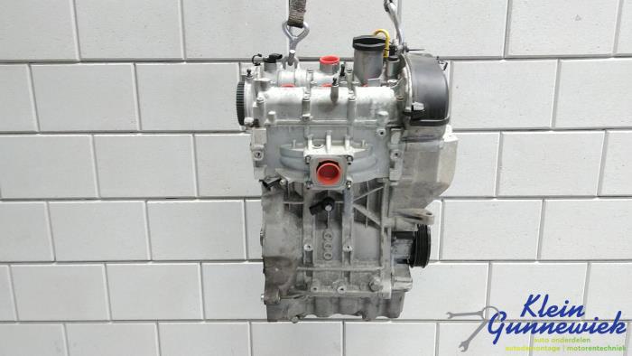 Engine from a Seat Mii 2015