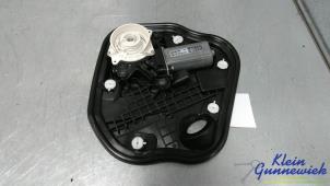 Begagnade Motor, eldriven framdörr, vänster Audi RS7 Pris € 50,00 Marginaltabell erbjuds av Klein Gunnewiek Autodemontage & Motorentechniek