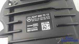 Begagnade Framåtriktad kamera Mercedes B-Klasse Pris € 175,00 Marginaltabell erbjuds av Klein Gunnewiek Autodemontage & Motorentechniek