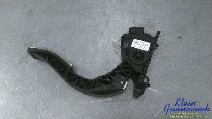 Begagnade Gaspedalsensor Audi RS7 Pris € 27,00 Marginaltabell erbjuds av Klein Gunnewiek Autodemontage & Motorentechniek
