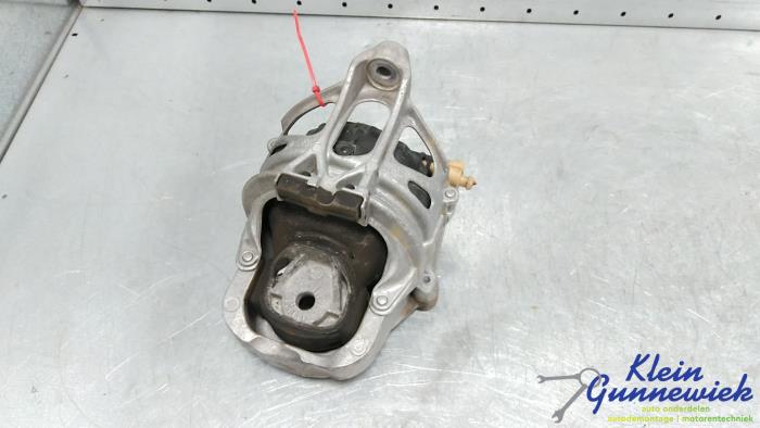 Used Engine mount Audi A4 Price € 35,00 Margin scheme offered by Klein Gunnewiek Autodemontage & Motorentechniek