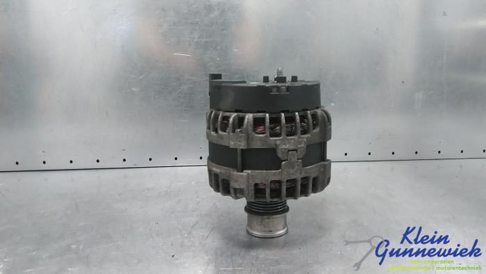 Used Dynamo Volkswagen Passat Price € 55,00 Margin scheme offered by Klein Gunnewiek Autodemontage & Motorentechniek