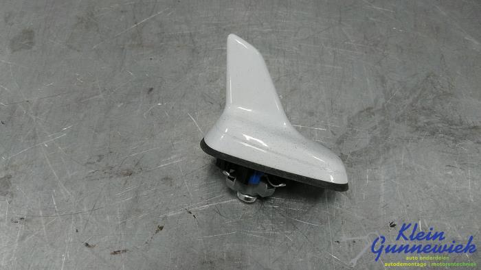 Używane Antena GPS Audi A6 Cena € 70,00 Procedura marży oferowane przez Klein Gunnewiek Autodemontage & Motorentechniek