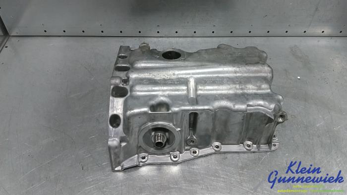 Usagé Couvercle carter Volkswagen Golf Prix € 45,00 Règlement à la marge proposé par Klein Gunnewiek Autodemontage & Motorentechniek