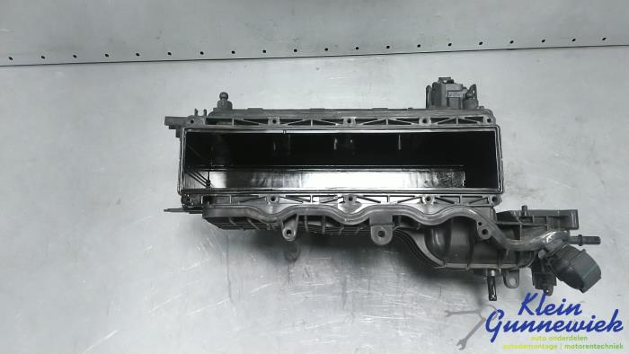 Used Intake manifold Seat Ateca Price € 54,00 Margin scheme offered by Klein Gunnewiek Autodemontage & Motorentechniek