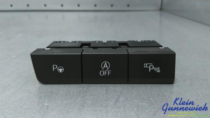 Używane Przelacznik Seat Ateca Cena € 15,00 Procedura marży oferowane przez Klein Gunnewiek Autodemontage & Motorentechniek
